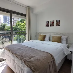 studios-al-jauaperi.topsaopaulohotels.com/